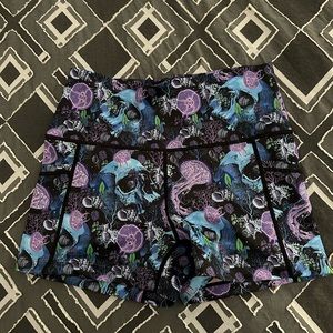 Like New CVG 2.5” shorts